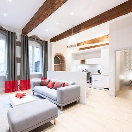 Altai Annecy Rent Lodge Eksteriør bilde